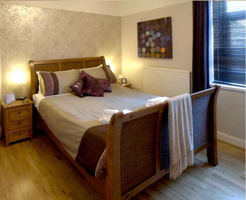 Ty Rosa Rooms Cardiff Eksteriør bilde