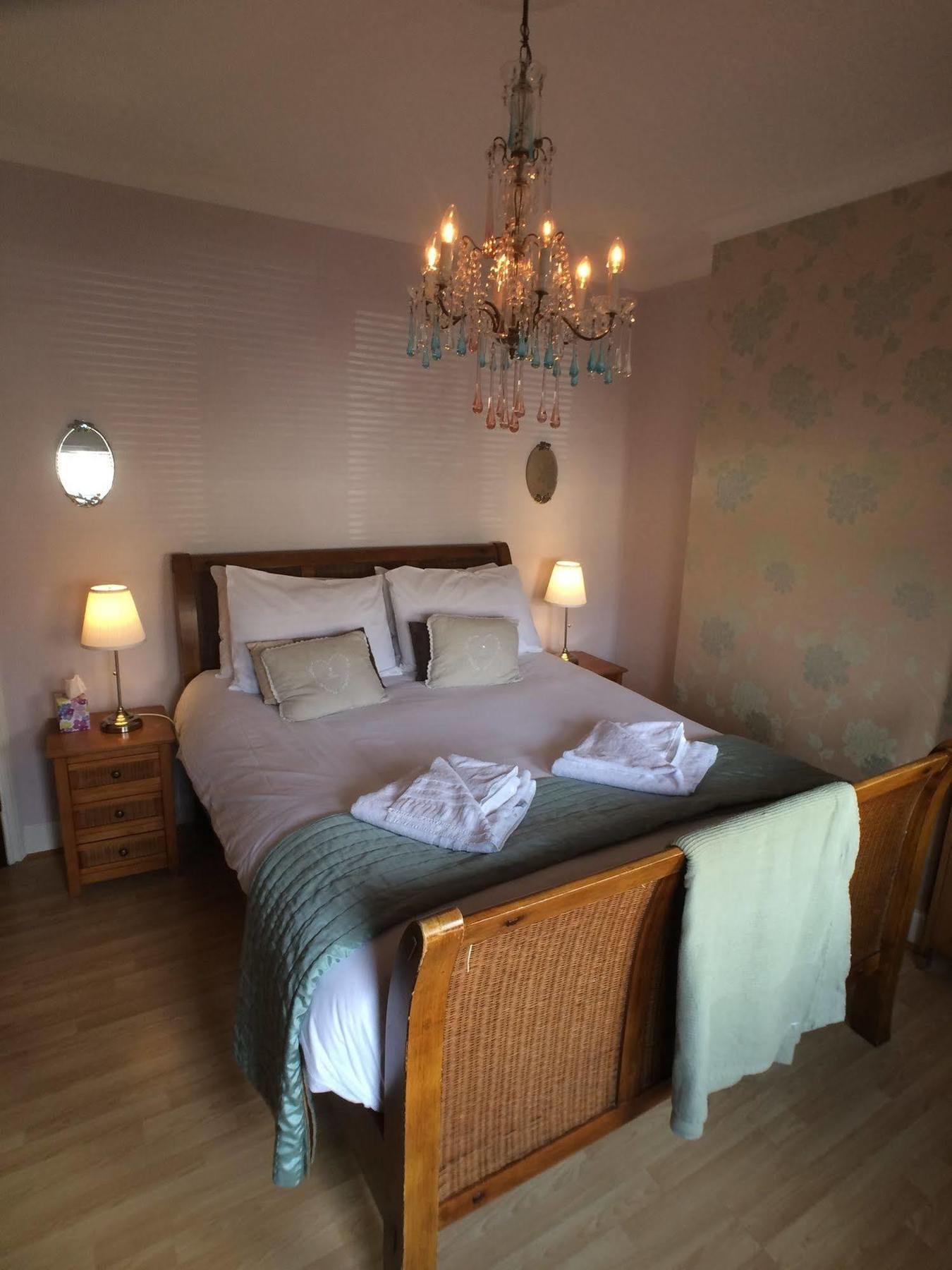 Ty Rosa Rooms Cardiff Eksteriør bilde