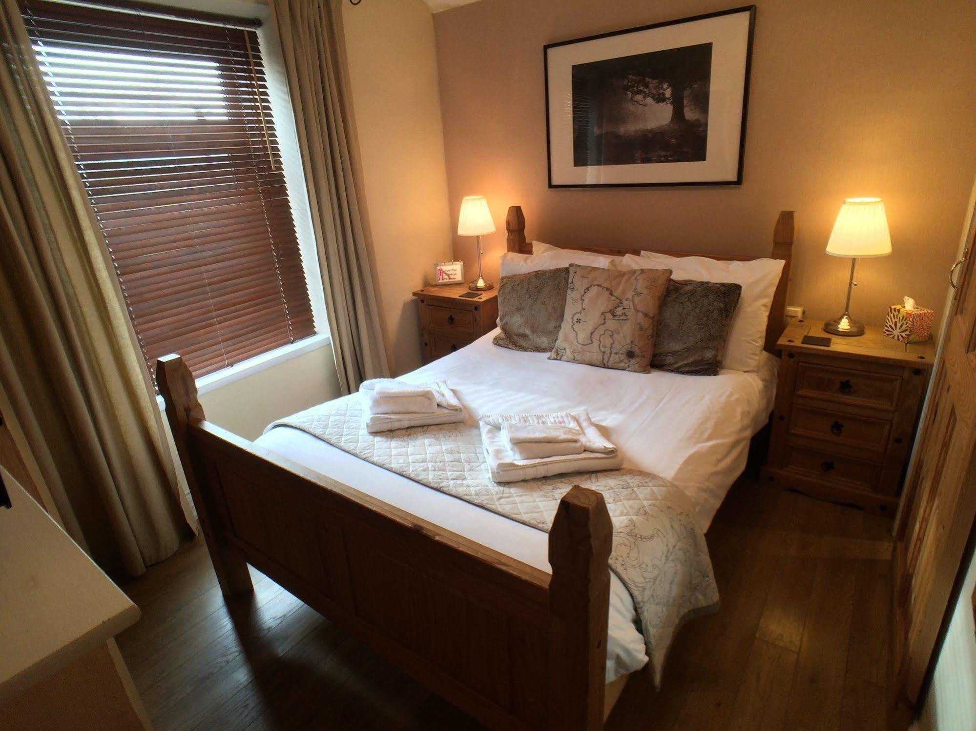 Ty Rosa Rooms Cardiff Eksteriør bilde